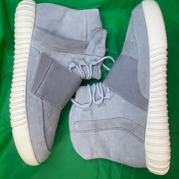 Yeezy 750 OG boots - Picture 4 of 6